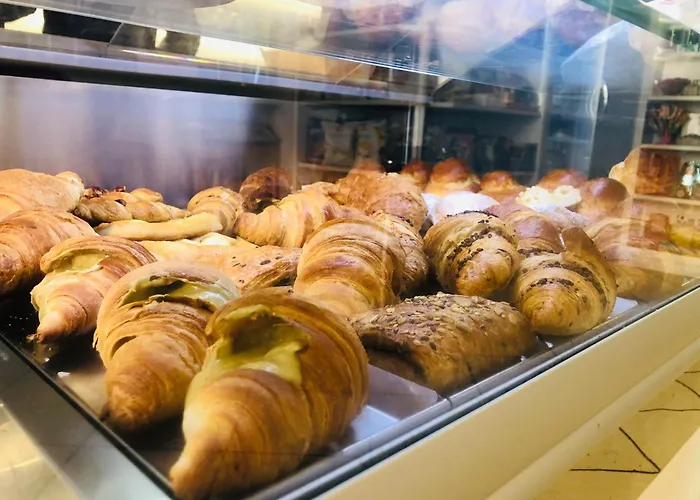 فندق مبيت وإفطار Elifani Marina